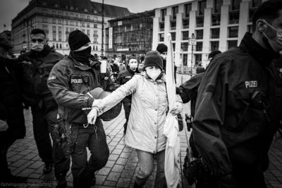 LR_web-7904
